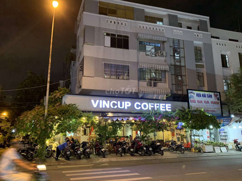 Sang quán cafe 2 mặt tiền Q6 đẹp+toà nhà trọ 8 phòng+1MB bán sầu riêng