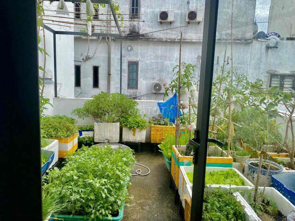 Furnished corner house on Trần Văn Dư near My Khe beach — photo 6
