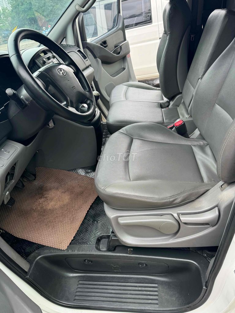Hyundai Starex 2009 - 3 chỗ tải 800 kg. Mua bán Ô tô tại Quận Hà Đông Hà Nội được đăng bởi Hiệp Xoăn Hà Đông hình 4