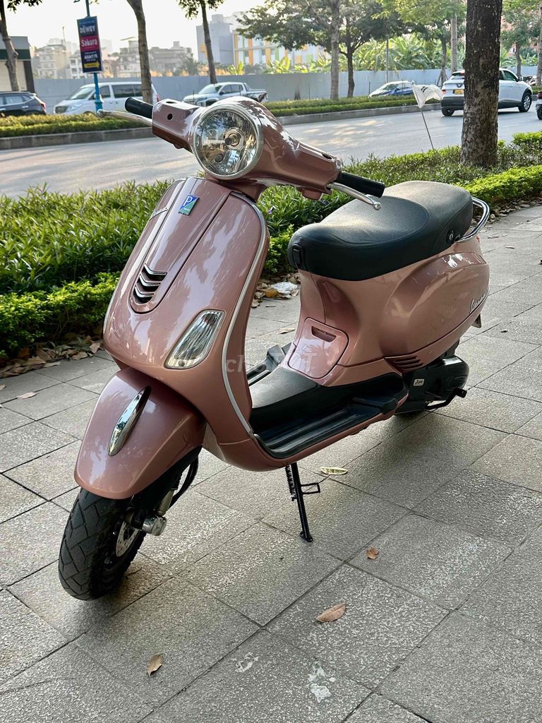 em bán vespa lx125 -2018 động cơ iget. Mua bán Xe máy tại Quận Ba Đình Hà Nội được đăng bởi trà vũ hình 1
