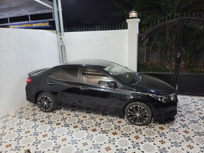Toyota Corolla Altis 2017 2.0V - 66000 km. Mua bán Ô tô tại Quận Ninh Kiều Cần Thơ được đăng bởi Hải