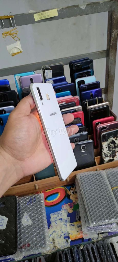 Samsung A8 Star, ram 4gb, 64gb. Mua bán Điện thoại tại Quận Gò Vấp Tp Hồ Chí Minh được đăng bởi A LONG   nhận thanh toán THẺ TÍN DỤNG hình 4