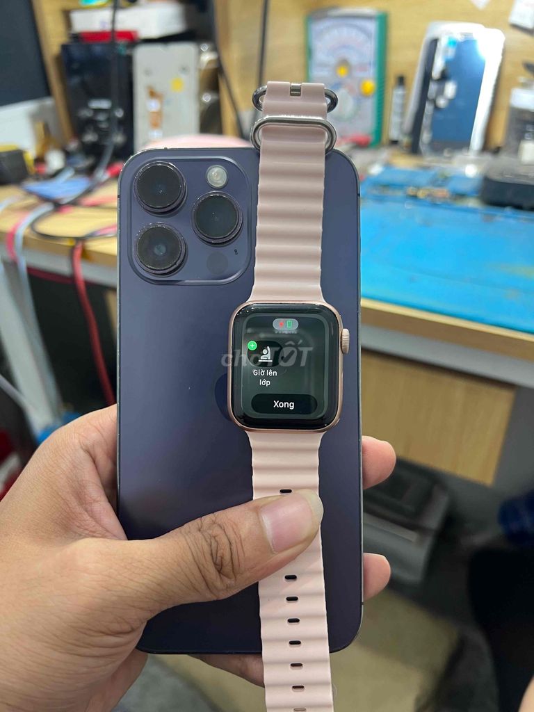 Apple Watch Series 5 40mm Hồng Nữ. Mua bán Thiết bị đeo thông minh tại Huyện Thanh Trì Hà Nội được đăng bởi Nguyễn văn Nam hình 1