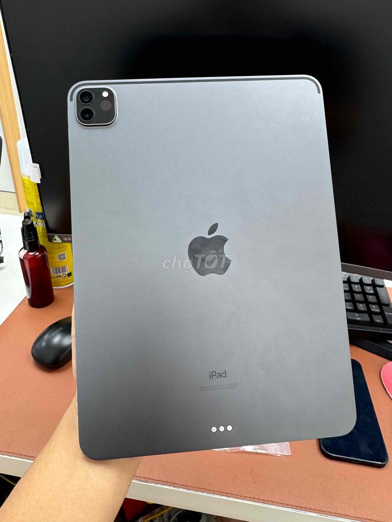 IPAD PRO M1 ĐẸP 99 Pin 100%