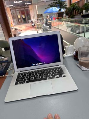 Apple Macbook Air 2017   i5 8GB/128G zin all 99%