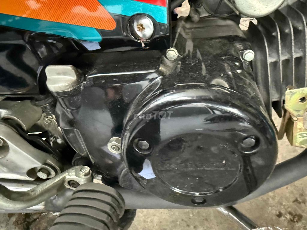 wave thái 110 đời 2002 bstp chính chủ. Mua bán Xe máy tại Quận 10 Tp Hồ Chí Minh được đăng bởi chú vương  hình 2