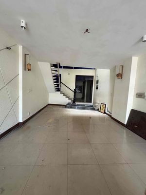 💥Siêu phẩm! Diện tích khủng 137m2 rất hiếm, sát Hồ Nghinh, biển Mỹ Khê. Mua bán nhà ở tại Quận Sơn Trà Đà Nẵng được đăng bởi Nguyen Thi Linh