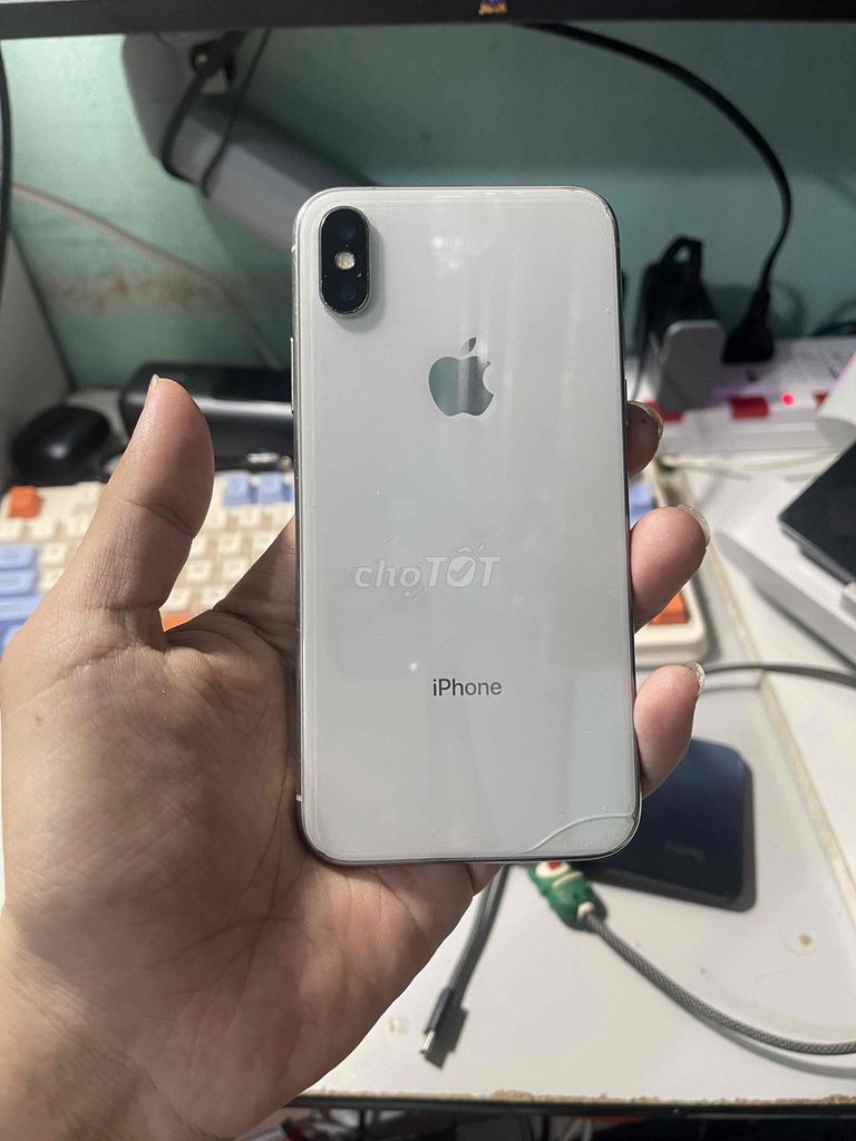 Apple iPhone X 256GB Trắng. Mua bán Điện thoại tại Quận 4 Tp Hồ Chí Minh được đăng bởi Quốc Đạt 888 hình 1
