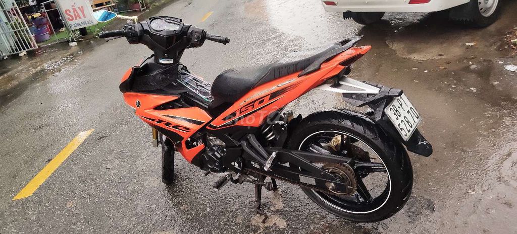 Yamaha Exciter 150 2018 оранжево-черный