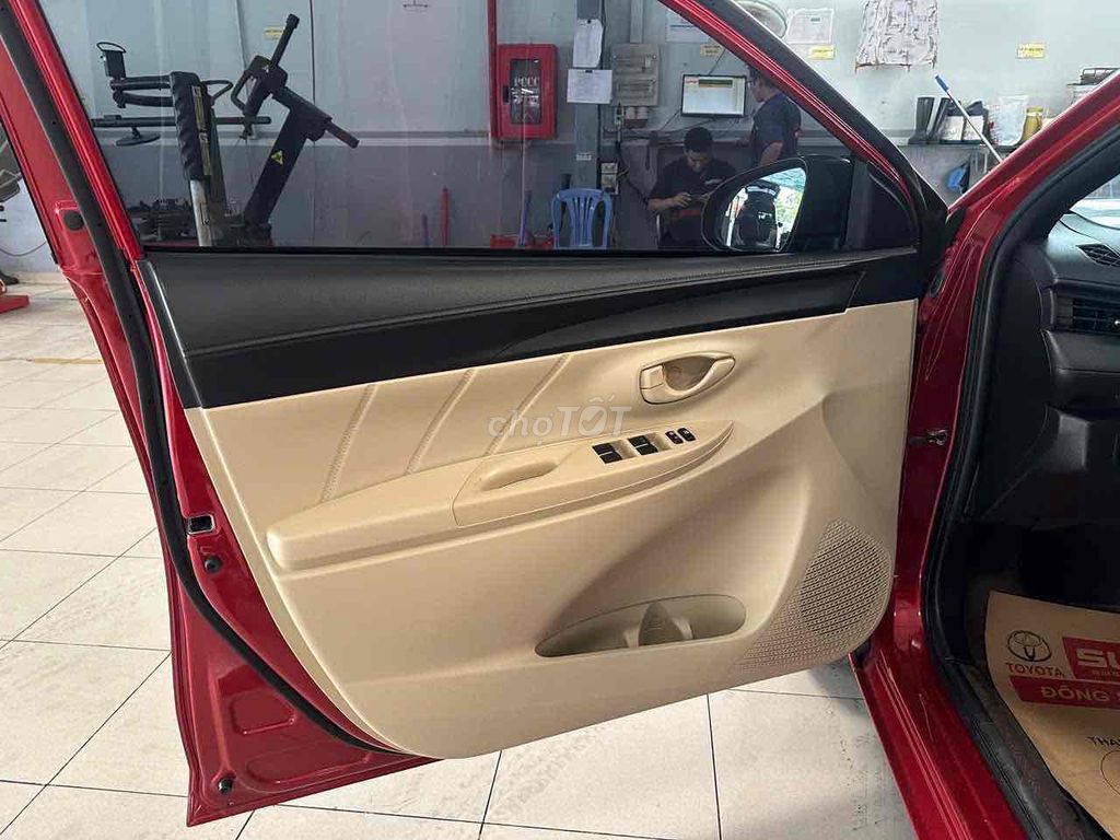 Toyota Yaris màu đỏ 2016 máy 1.5E nhập thái xe zin. Mua bán Ô tô tại Quận Phú Nhuận Tp Hồ Chí Minh được đăng bởi Đại lý chính hãng xe qua sử dụng Toyota Sài Gòn hình 3
