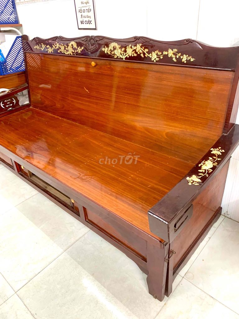bán Ghế Trường Kỷ Gỗ xưa như hình. Mua bán Bàn ghế tại Huyện Hóc Môn Tp Hồ Chí Minh được đăng bởi Santori  hình 1