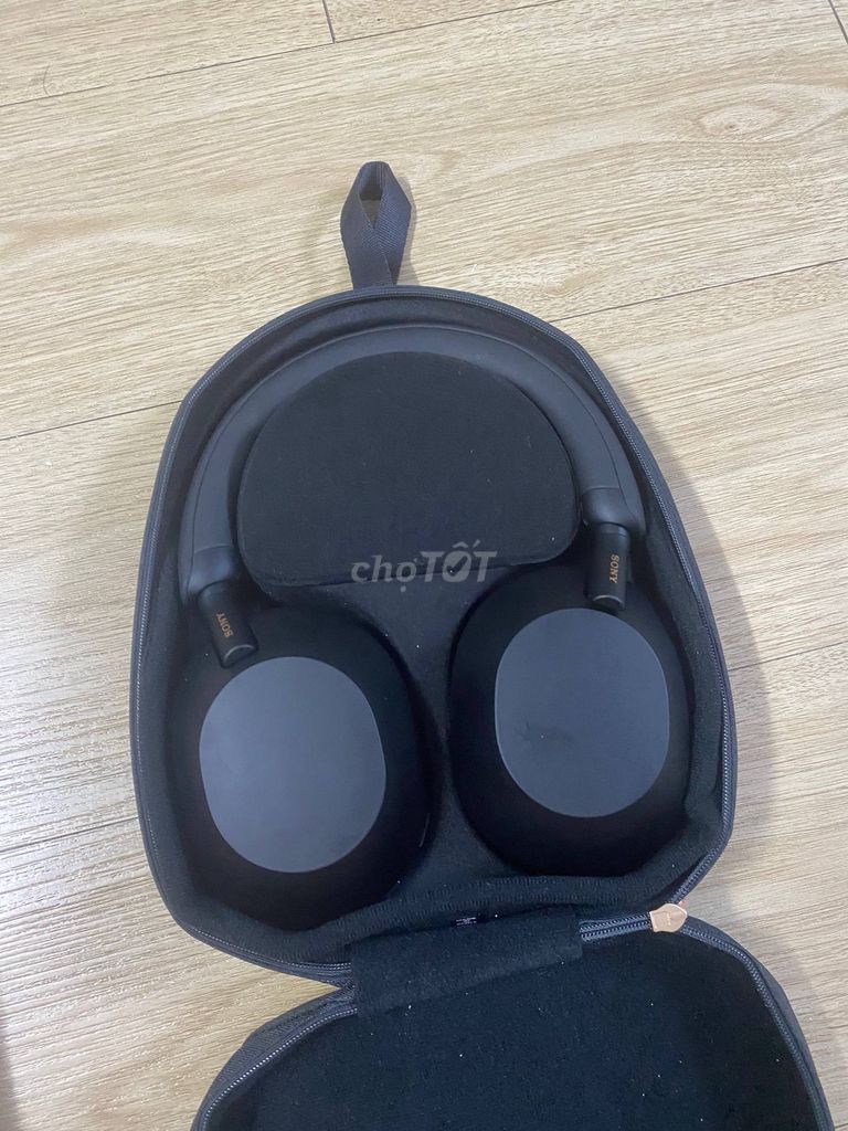 Tai nghe Sony WH-1000XM5 Đen. Mua bán Tivi, Âm thanh tại Huyện Bình Chánh Tp Hồ Chí Minh được đăng bởi Huynh Loc hình 1