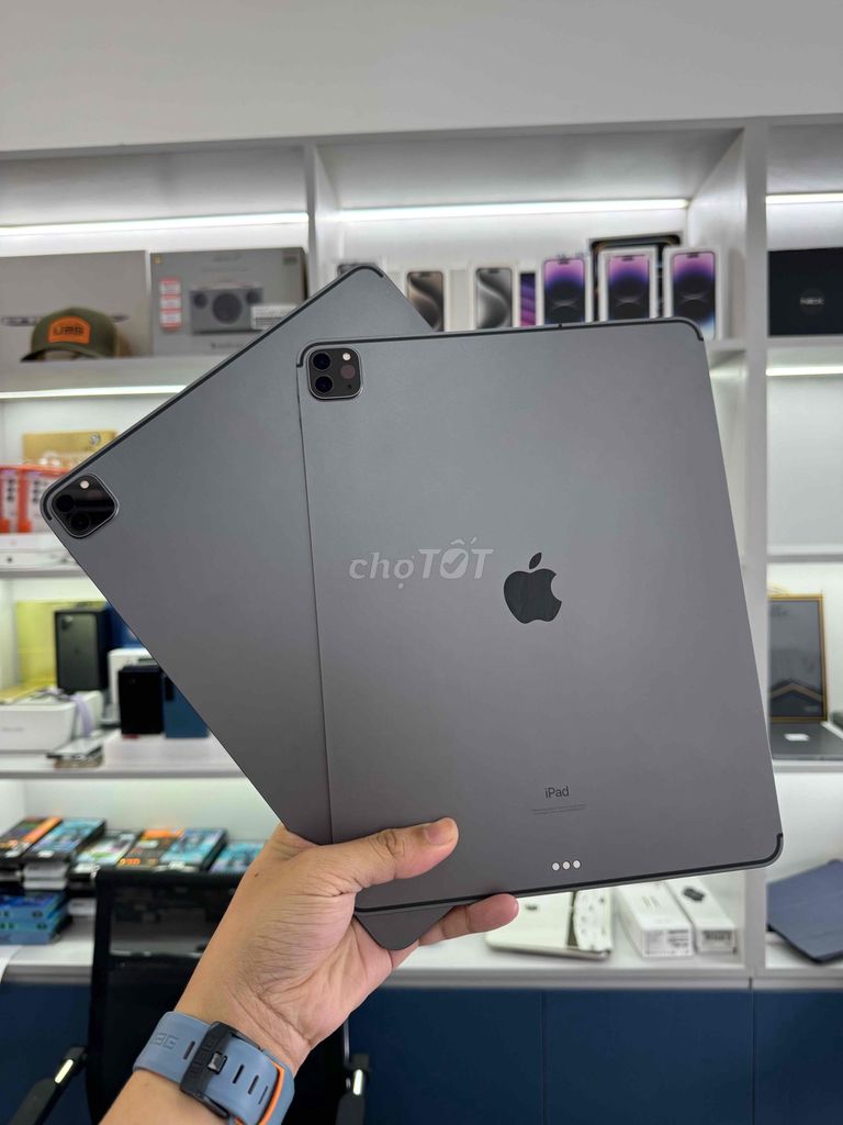 IPad Pro 13in 2020 128G + 5G 99% Pin zin 100%