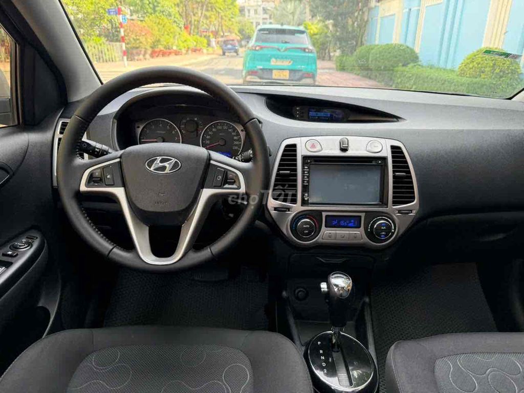 Hyundai i20 số tự động 2012. Mua bán Ô tô tại Huyện Bình Chánh Tp Hồ Chí Minh được đăng bởi Như Đạo hình 5
