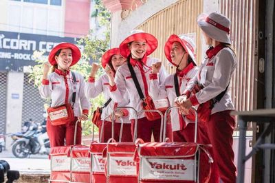 Cần GẤP 10 nữ bán sữa tận nhà tại kv q6,7,8,BC.... Việc làm tại Quận 8 Tp Hồ Chí Minh được đăng bởi Yakult Việt Nam hình 1