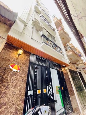 CCMN Trương Định 65m2, MT4.8M, Dòng Tiền 800tr/Năm,13 Phòng KK,Oto 13T. Mua bán nhà ở tại Quận Hoàng Mai Hà Nội được đăng bởi GIÀNG A GÂU