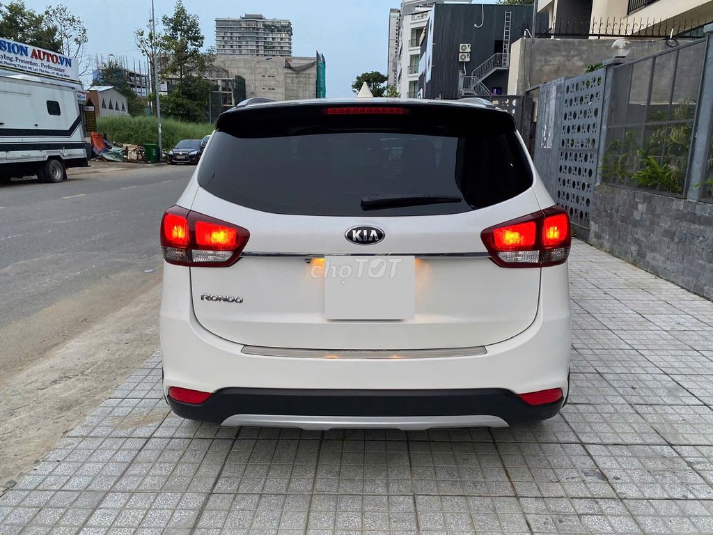 Kia Rondo 2017. Mua bán Ô tô tại Quận 7 Tp Hồ Chí Minh được đăng bởi Giang Đỗ hình 7