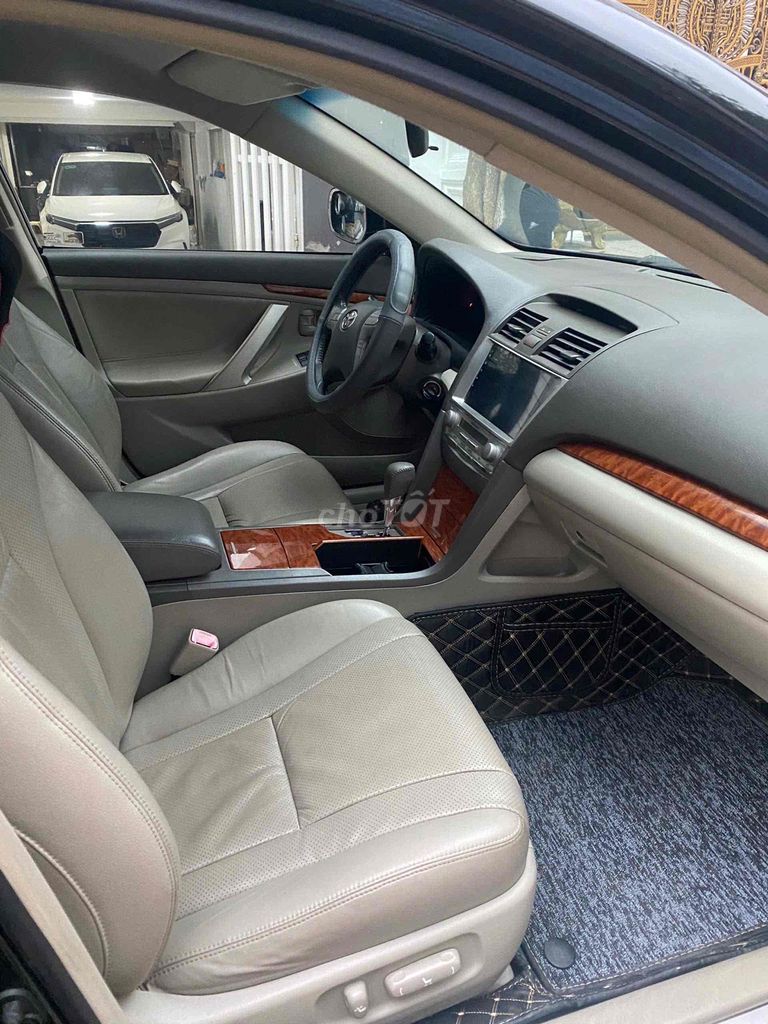 Toyota Camry 2008 phom 2010 zin