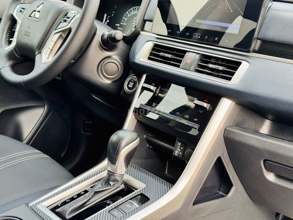 Mitsubishi Xpander Cross 2023, màu khỏe, xe chất. Mua bán Ô tô tại Quận Long Biên Hà Nội được đăng bởi Long Biên Cars hình 19