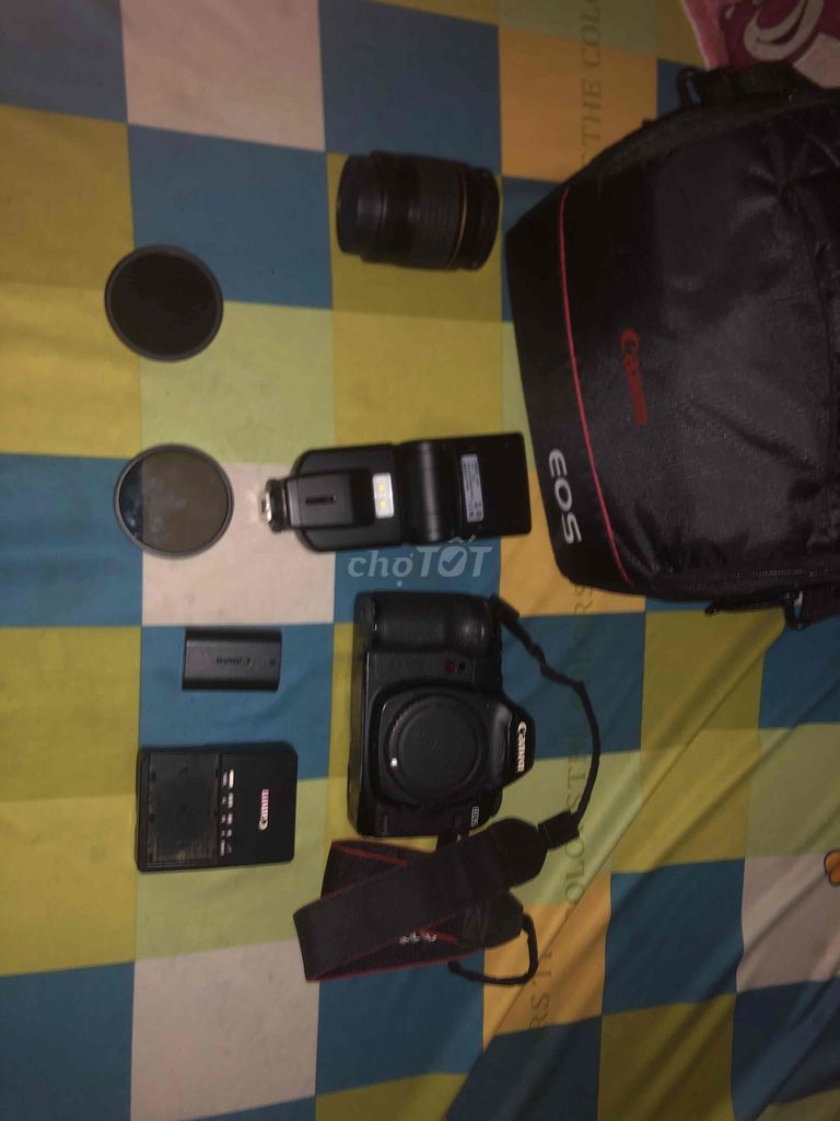 combo Canon EOS 5D Mark II EF 28-80mm. Mua bán Máy ảnh, Máy quay tại Huyện Củ Chi Tp Hồ Chí Minh được đăng bởi Huy Dang hình 1