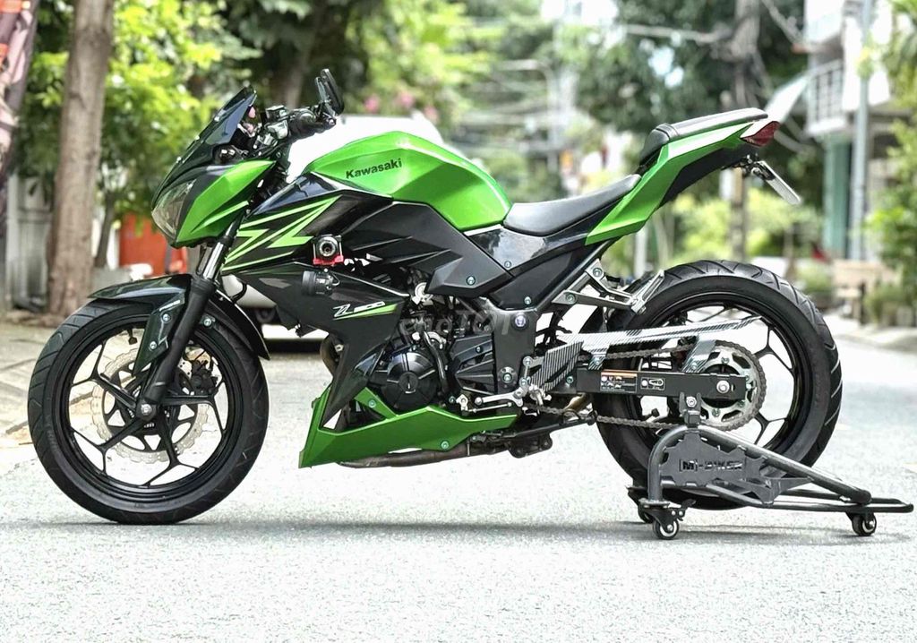 Bán Z300 2017, đẹp keng. Mua bán Xe máy tại Quận 6 Tp Hồ Chí Minh được đăng bởi Thiên Trà Motor hình 3