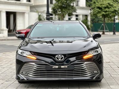 Toyota Camry 2.5Q 2021 màu đen full options. Mua bán Ô tô tại Quận 12 Tp Hồ Chí Minh được đăng bởi Quang