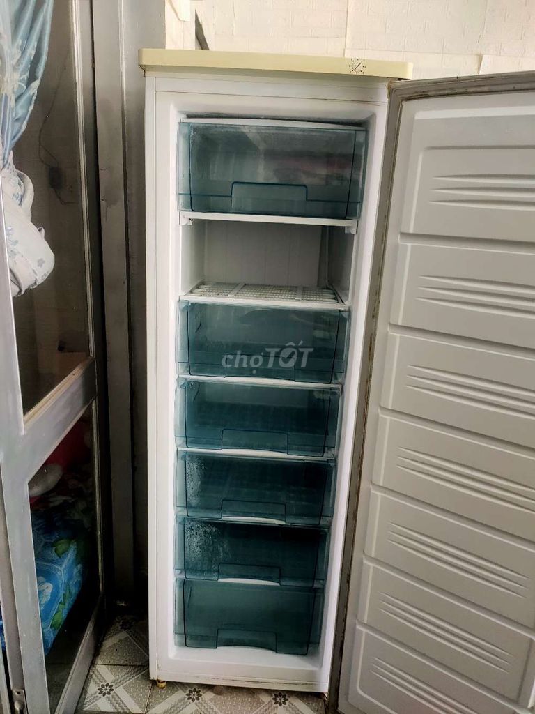 Tủ đông SANAKY VH-230HY Trắng. Mua bán Tủ lạnh tại Huyện Cần Giuộc Long An được đăng bởi Nguyen Trung Truc hình 1