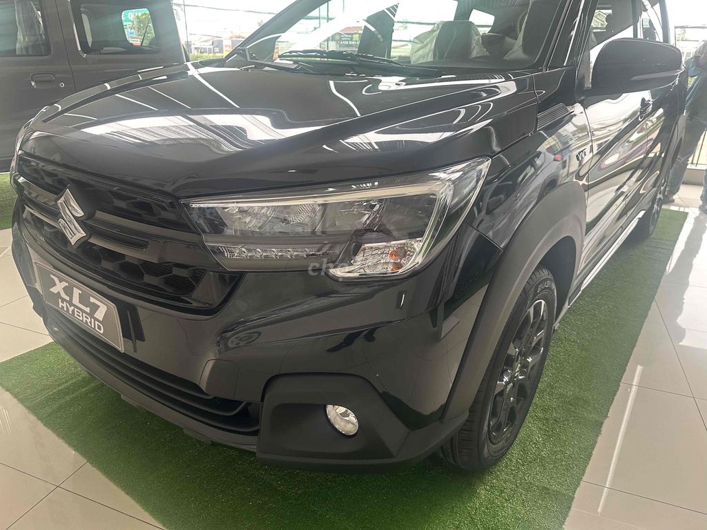 Suzuki XL7 Đen phiên bản đặc biệt ưu đãi khủng. Mua bán Ô tô tại Huyện Bình Chánh Tp Hồ Chí Minh được đăng bởi Sơn 2 hình 3