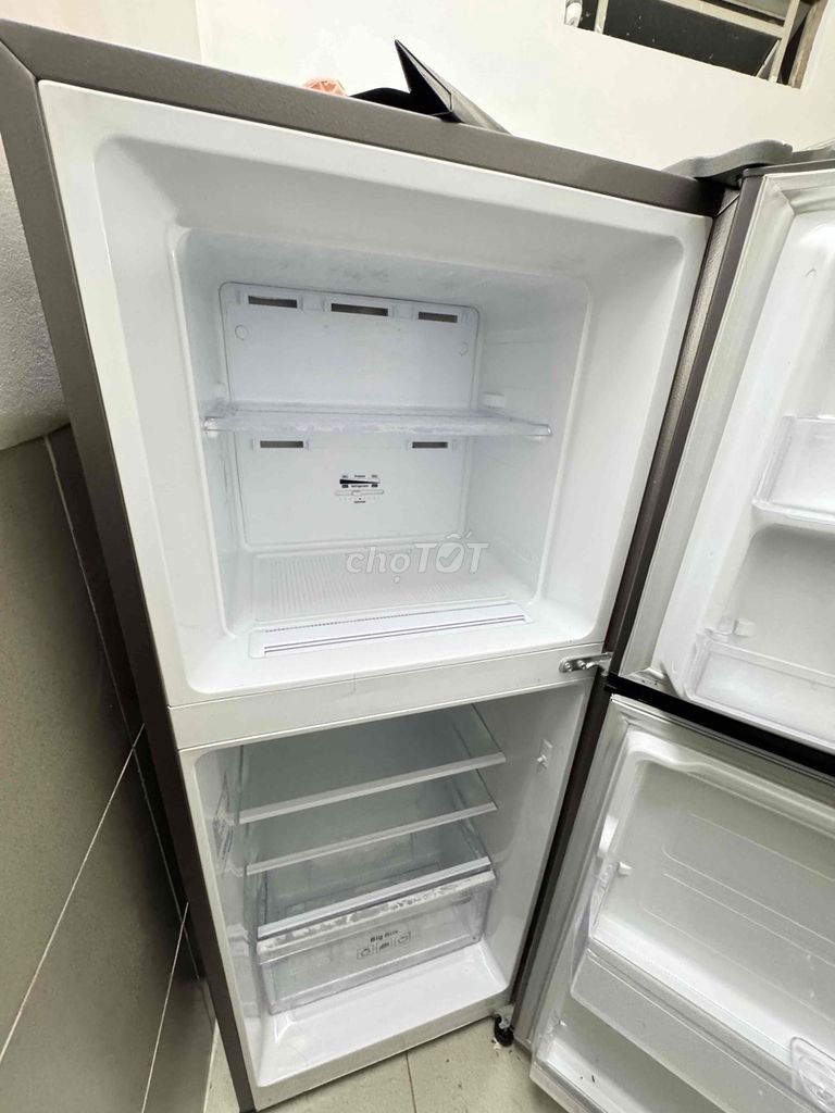 tủ lạnh còn mới