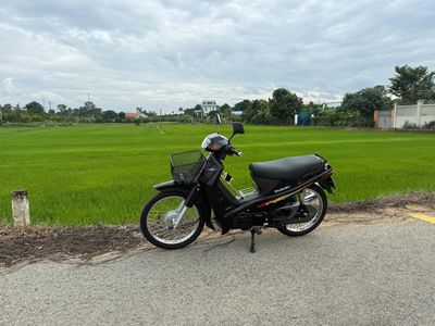 SU CRYSTAL 09C Bao Tranh Chấp. Mua bán Xe máy tại Thị xã Tân Uyên Bình Dương được đăng bởi Thòi lòi