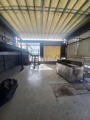 Rooftoo ngay chợ Bến Thành 8x20m chỉ 30tr