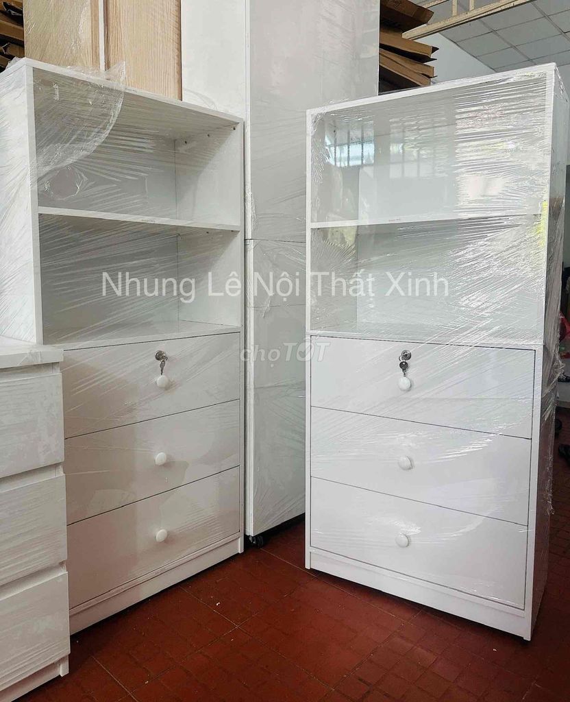 Tủ sách nhựa trắng 130x60x31cm. Mua bán Tủ, kệ gia đình tại Quận Sơn Trà Đà Nẵng được đăng bởi Nội Thất Xinh hình 1