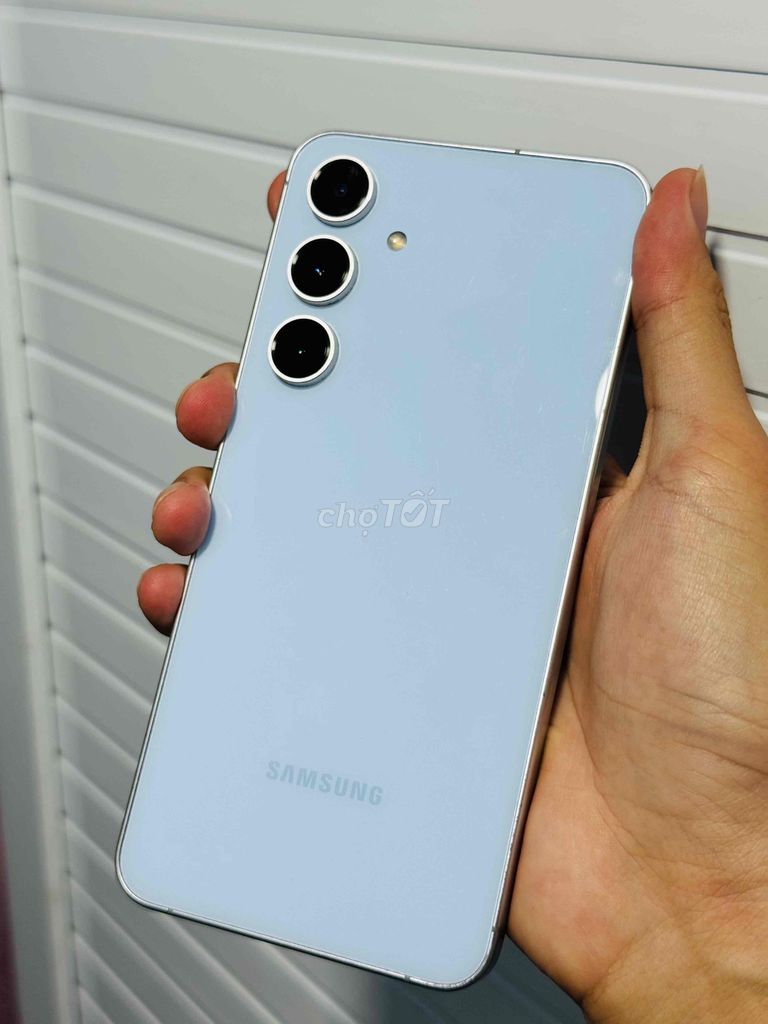 Samsung S24 FE 256GB Xanh. Mua bán Điện thoại tại Huyện Tri Tôn An Giang được đăng bởi LH O393 393 O73 hình 1