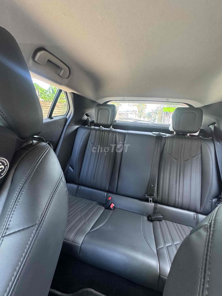 Peugeot 2008 XS cuối 2021 DK 2022 GT Line-58960km. Mua bán Ô tô tại Thành phố Buôn Ma Thuột Đắk Lắk được đăng bởi Nguyễn Thị Bích Ngọc  hình 4