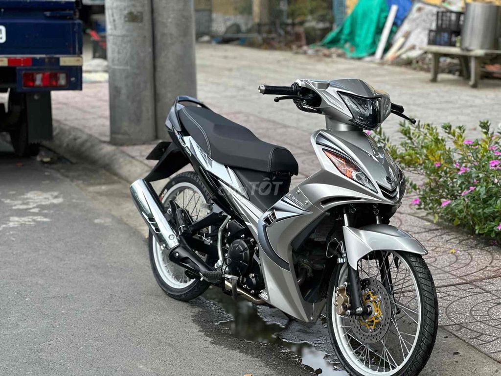 ex úp áo dọn new. Mua bán Xe máy tại Quận Bình Thuỷ Cần Thơ được đăng bởi G268 hình 5