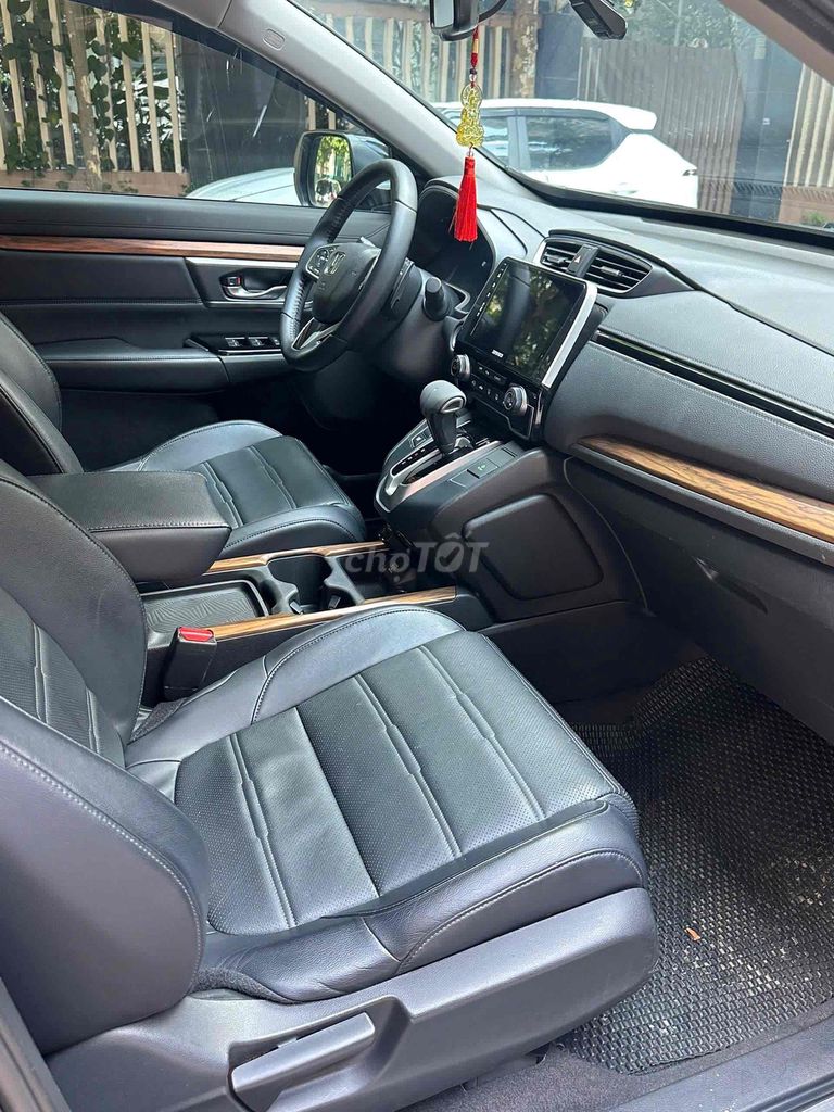 Honda CRV 1.5L sx 2019 màu đen siêu đẹp. Mua bán Ô tô tại Quận Cầu Giấy Hà Nội được đăng bởi Cao Quý hình 19