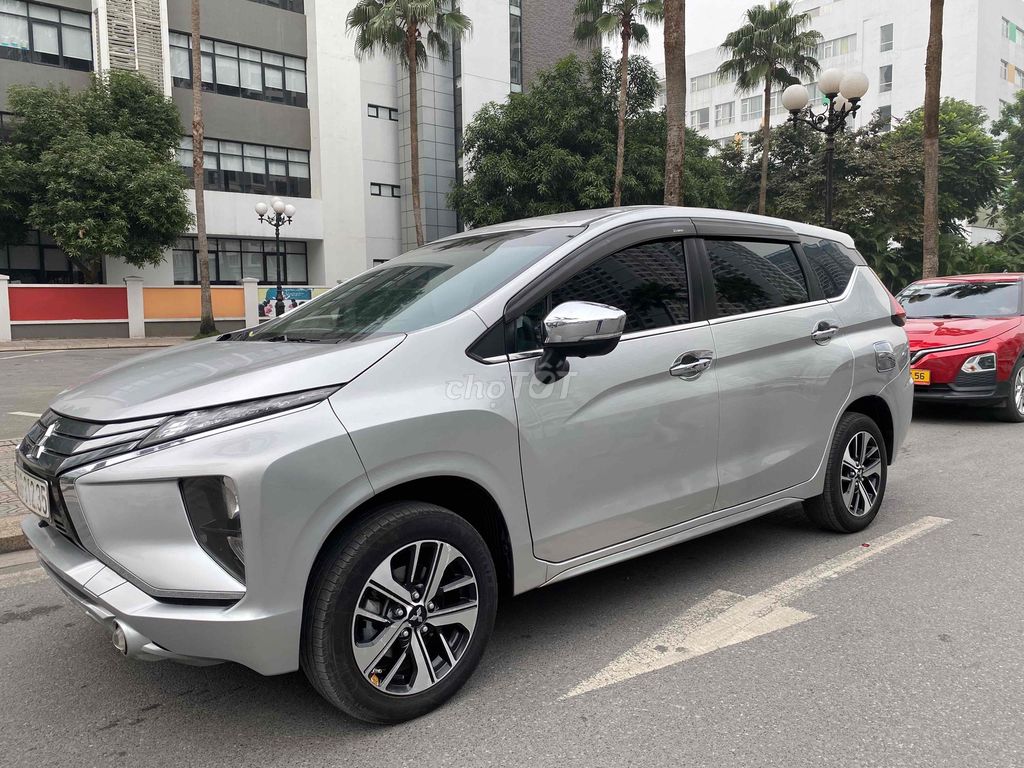 Mitsubishi Xpander Premium 2020 1.5AT - 91000 km. Mua bán Ô tô tại Quận Hai Bà Trưng Hà Nội được đăng bởi Văn Hậu hình 5