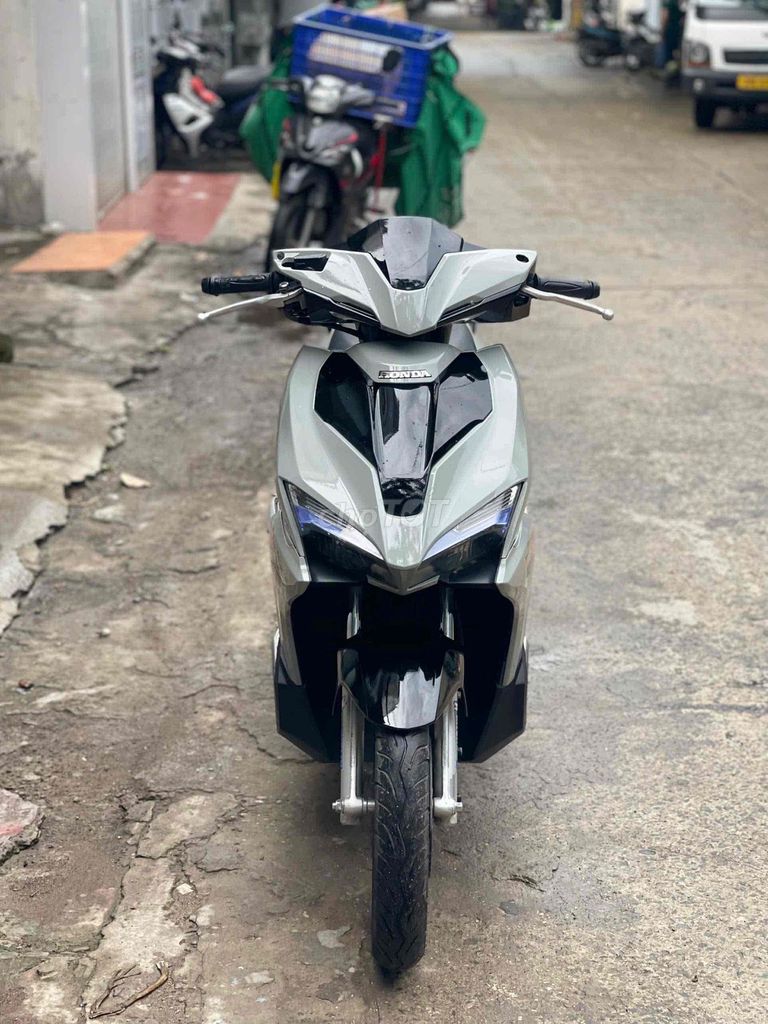 Honda Air Blade 125 серый 2018