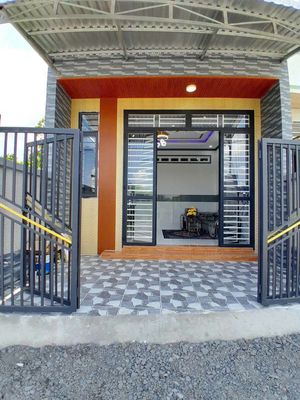 Nhà hẻm trường đông vô ở ngay, 769 triệu. Mua bán nhà ở tại Huyện Hòa Thành Tây Ninh được đăng bởi Nhà Đất Lê Nam
