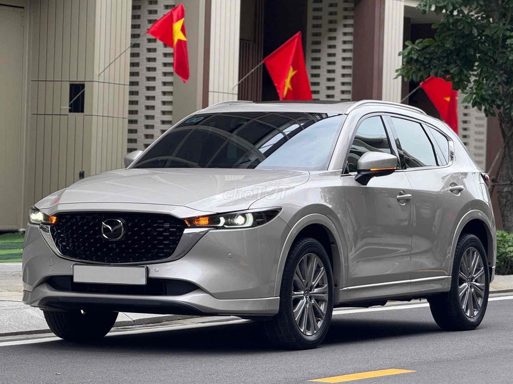 New CX-5 Premium Exclusive 2023 - Vàng Ánh Kim. Mua bán Ô tô tại Thành phố Thủ Đức Tp Hồ Chí Minh được đăng bởi Hùng Xe Đẹp hình 2