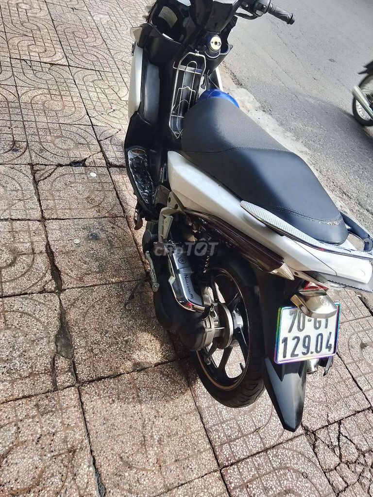 Yamaha Nouvo 5 LX Fi giấy tờ đầy đủ ĐK 2021. Mua bán Xe máy tại Quận Tân Phú Tp Hồ Chí Minh được đăng bởi gia tường  hình 6