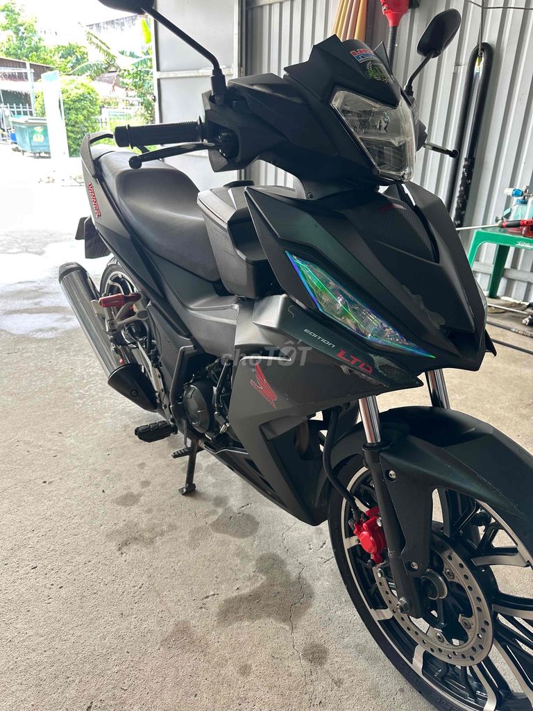 Bán xe chính chủ mua từ đầu. Mua bán Xe máy tại Huyện Bến Lức Long An được đăng bởi dũng trần hình 4