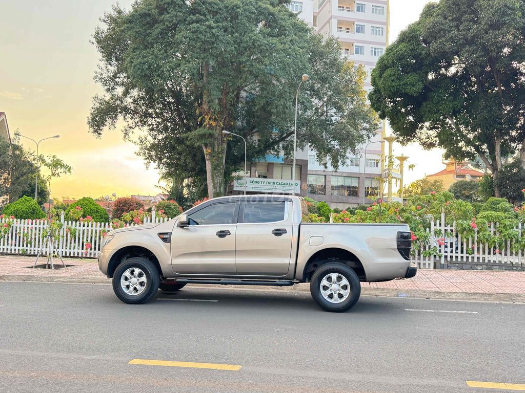 Ford Ranger 2014 XLS 2.2 4x2 AT - 135000 km. Mua bán Ô tô tại Thành phố Buôn Ma Thuột Đắk Lắk được đăng bởi AUTO  THẮNG TOÀN PHÁT  hình 1