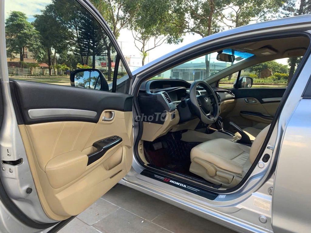 Honda Civic 2014 1.8 AT - 72000 km. Mua bán Ô tô tại Thành phố Nha Trang Khánh Hòa được đăng bởi CAO XUÂN HIẾU hình 7