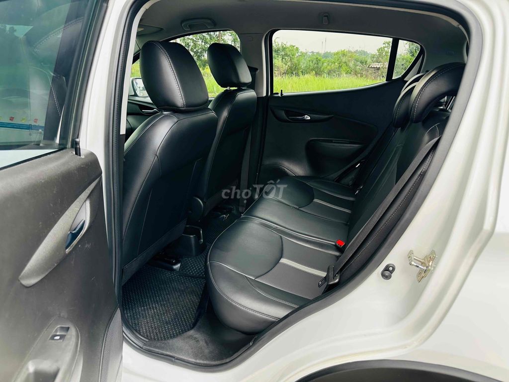 VinFast Fadil 2019 1.4 AT Premium. Mua bán Ô tô tại Huyện Sóc Sơn Hà Nội được đăng bởi AUTO VĨNH CƯỜNG hình 10