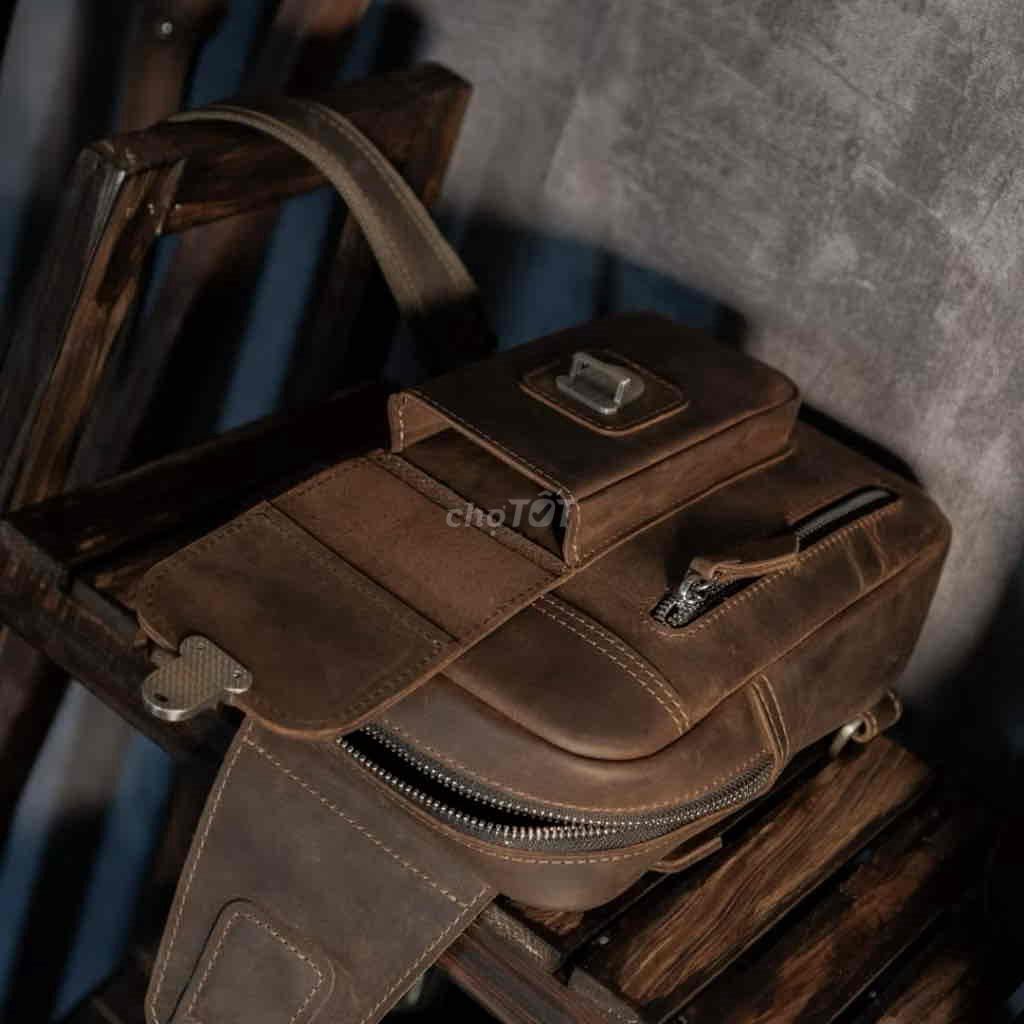 Túi đeo chéo, túi da đeo chéo cặp da đựng iPad Lap. Mua bán Túi xách tại Quận Thanh Khê Đà Nẵng được đăng bởi Bi Nguyễn  hình 1