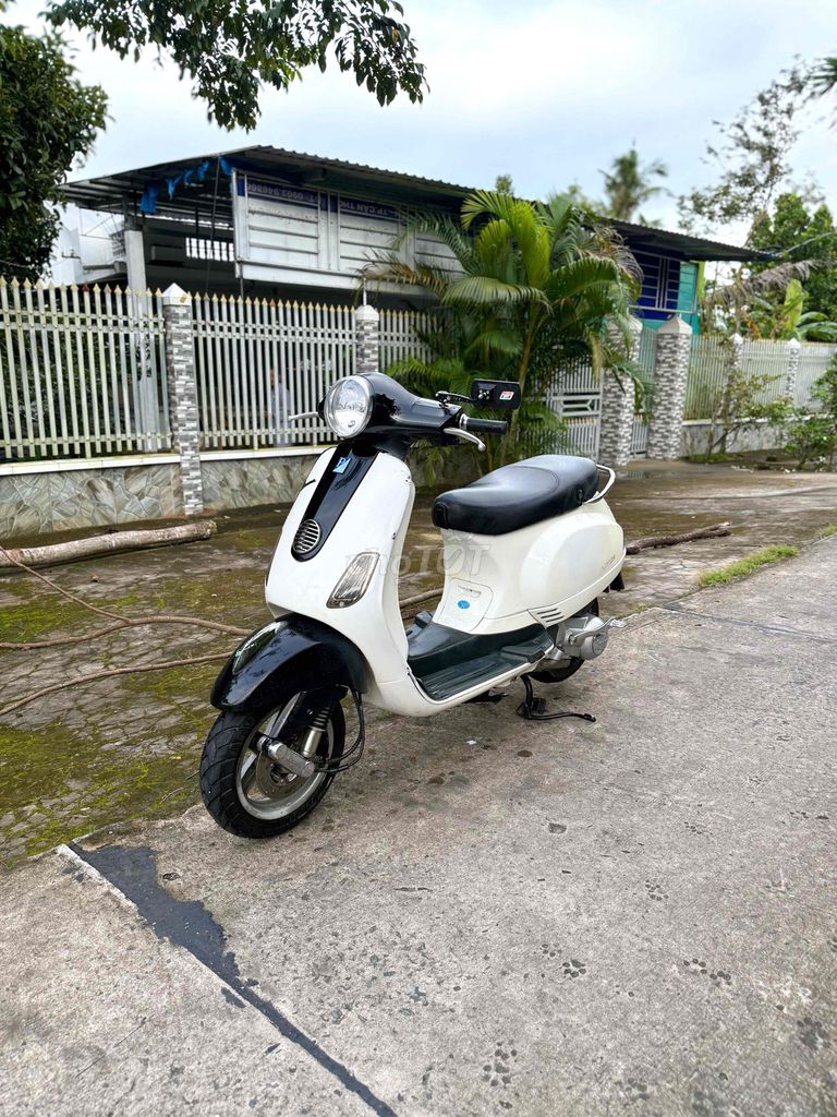 -Em Bán Vespa Lx 125 Xe Nhập Ý Sang Chảnh,Máy Ngon. Mua bán Xe máy tại Huyện Phong Điền Cần Thơ được đăng bởi Danh Hà hình 3