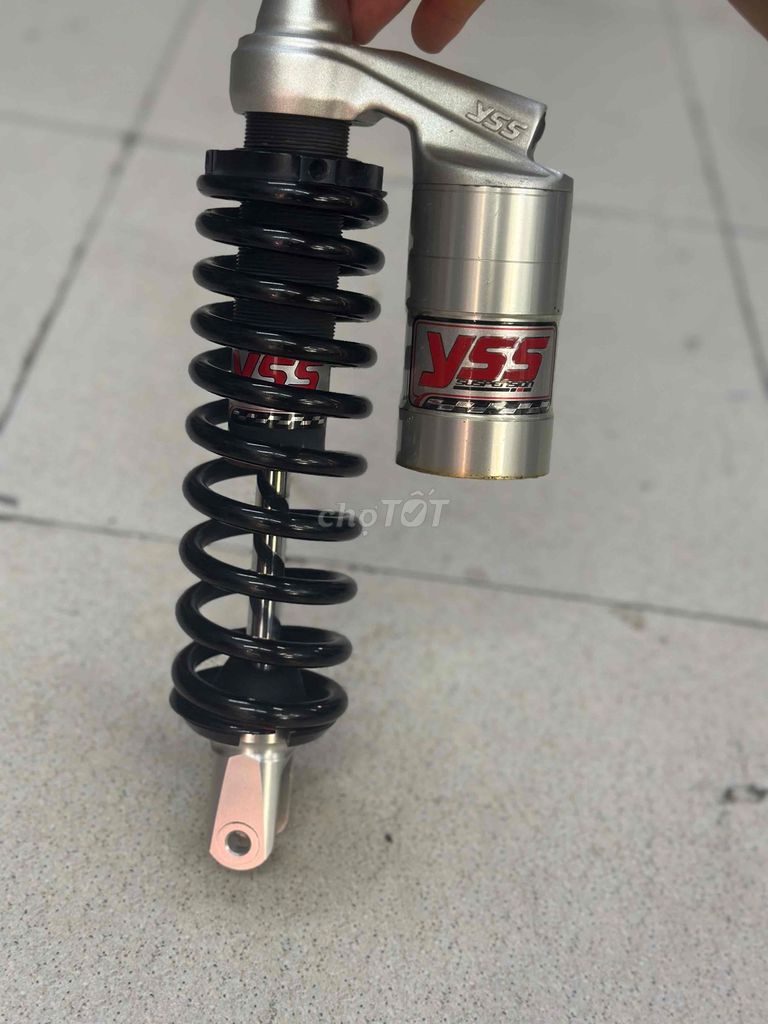 phuộc YSS gắn vario_mio-luvias. Mua bán Phụ tùng xe tại Quận 11 Tp Hồ Chí Minh được đăng bởi Lý Gia Thành hình 1