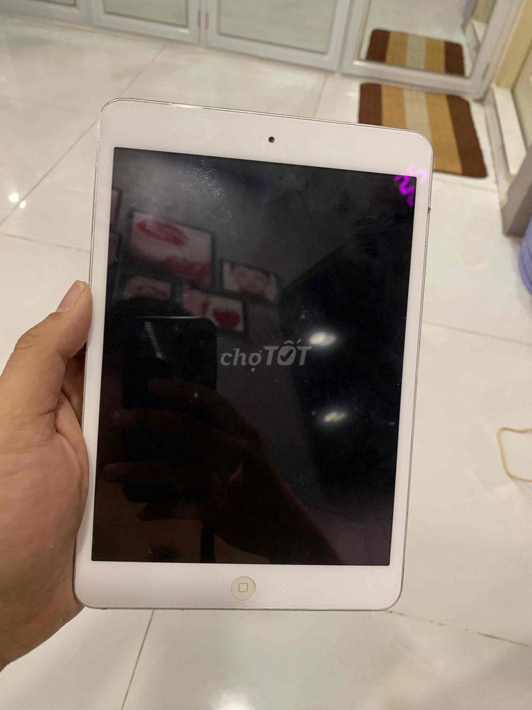 Apple iPad Mini 1 Bạc Không lên nguồn. Mua bán Máy tính bảng tại Quận 8 Tp Hồ Chí Minh được đăng bởi Thiên Ân hình 1