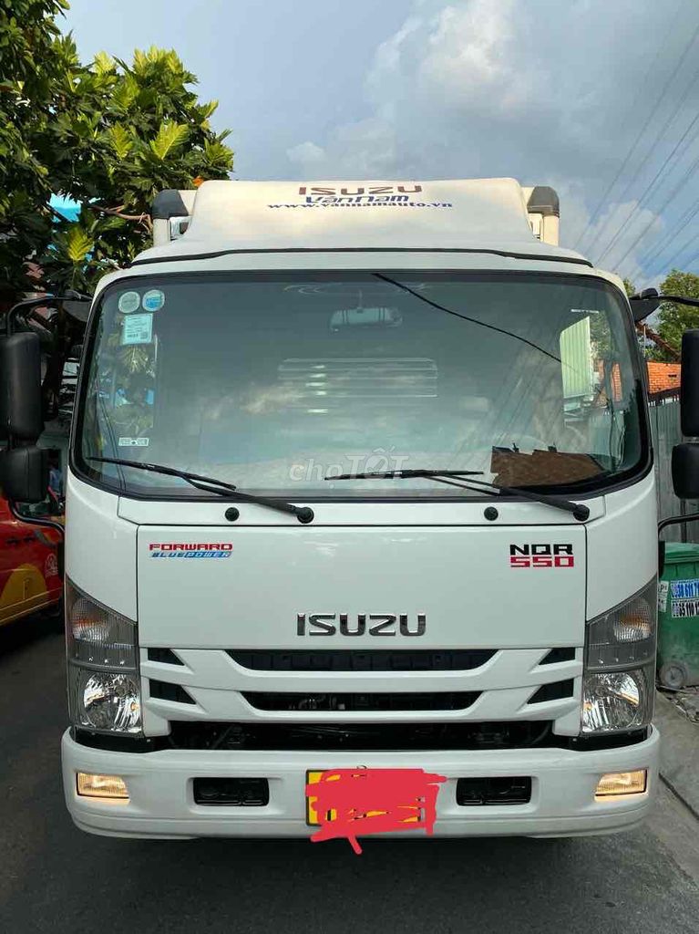 Isuzu 5.5t 2021, dk 2022  thùng 6.2m nhìn là kết